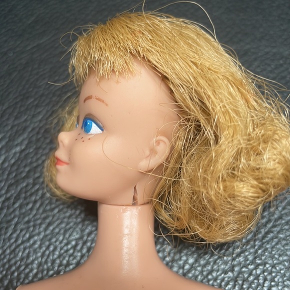 Vintage Midge Head on Vintage Barbie Body - Picture 11 of 13